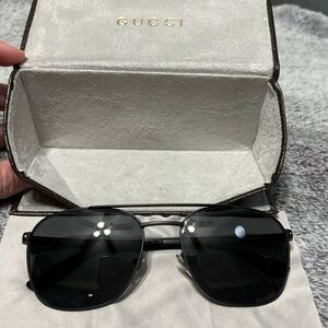 Gucci Black Eyewear